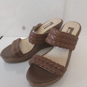 Beautiful Slip-on Browns Shoes Heels *SUPER COMFY*